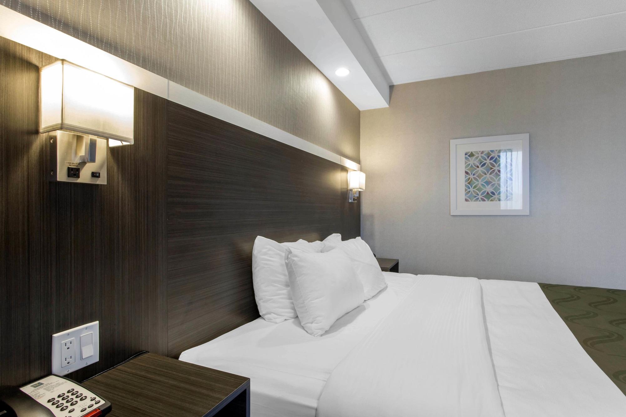 Quality Inn Уест Спрингфийлд Екстериор снимка