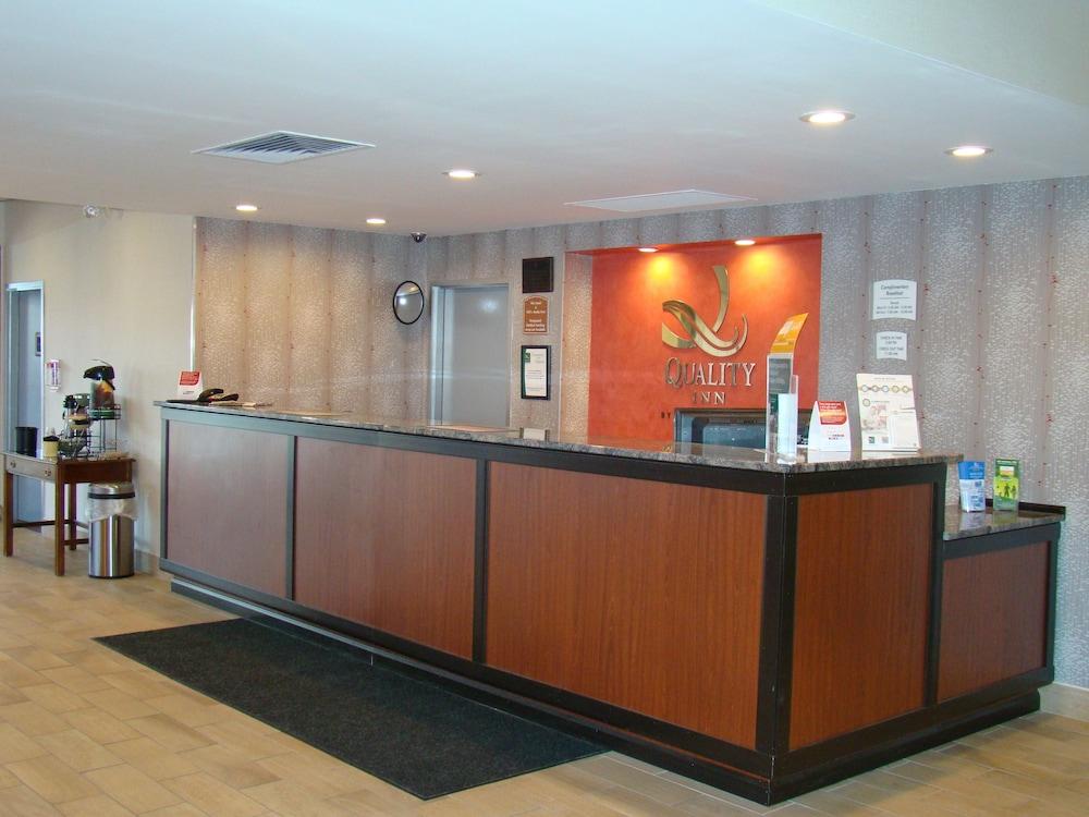 Quality Inn Уест Спрингфийлд Екстериор снимка