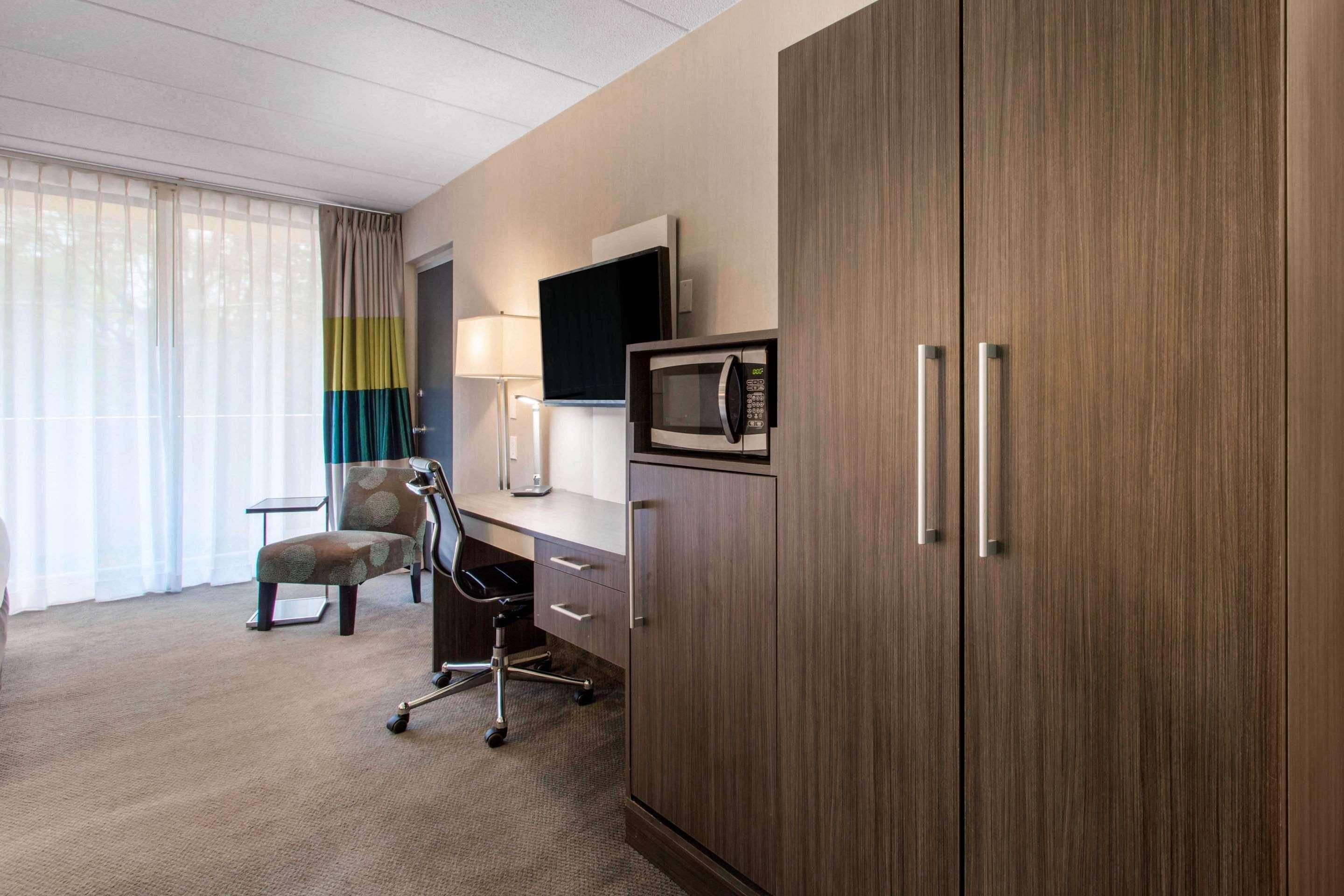 Quality Inn Уест Спрингфийлд Екстериор снимка