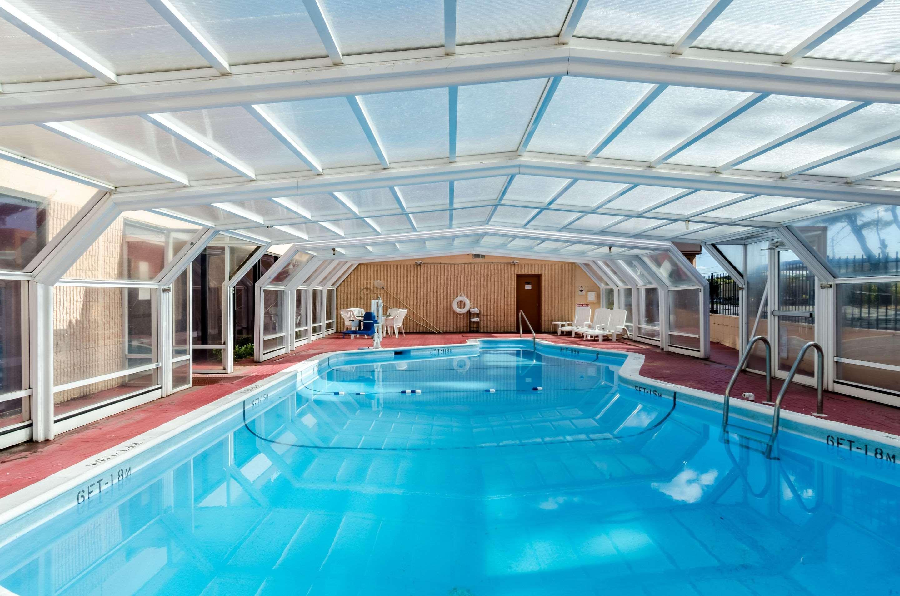 Quality Inn Уест Спрингфийлд Екстериор снимка